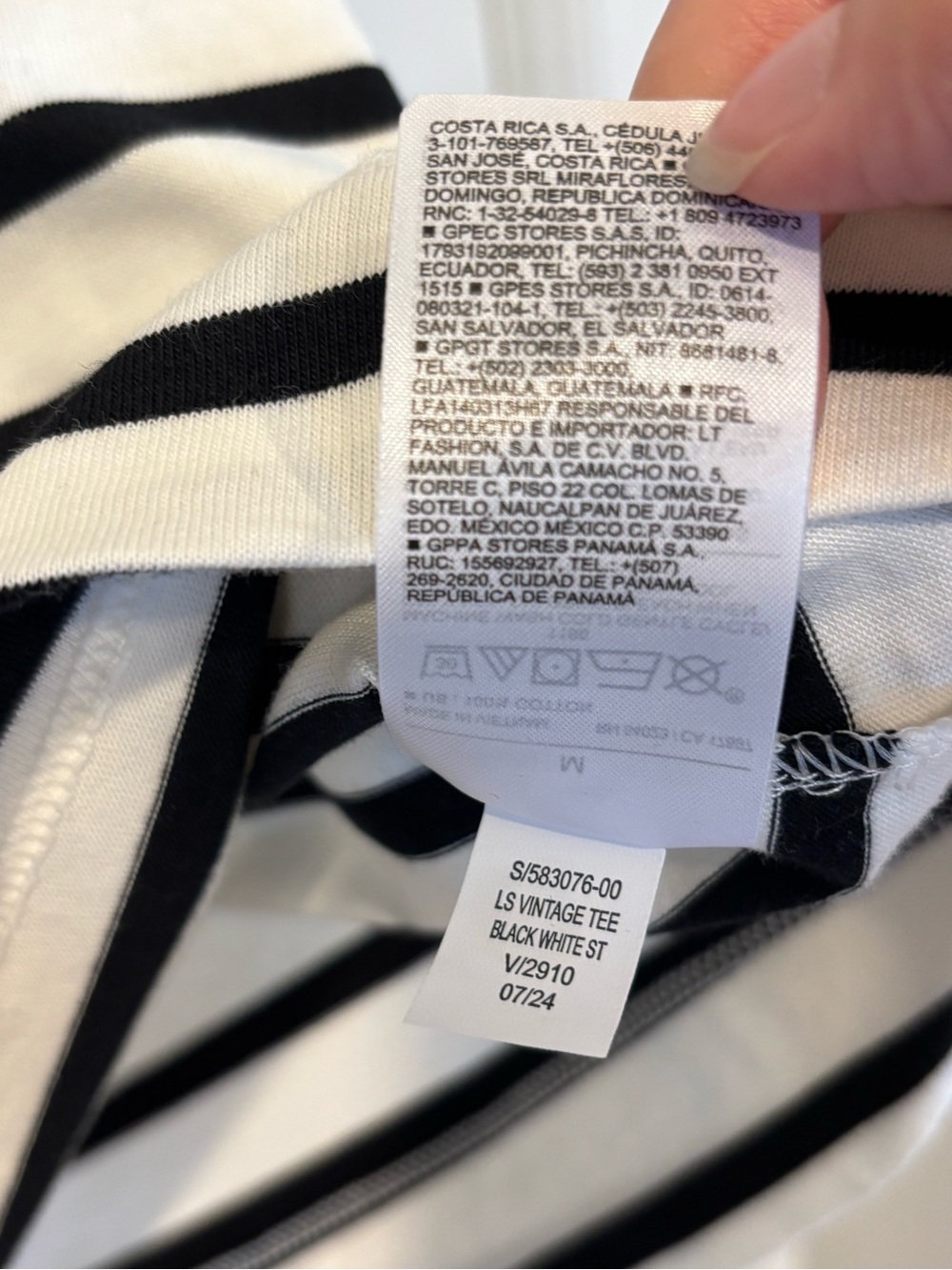 Old Navy Women’s Black & White Striped Long Sleeve Cotton Tee | Medium | NWT - Picture 6 of 11